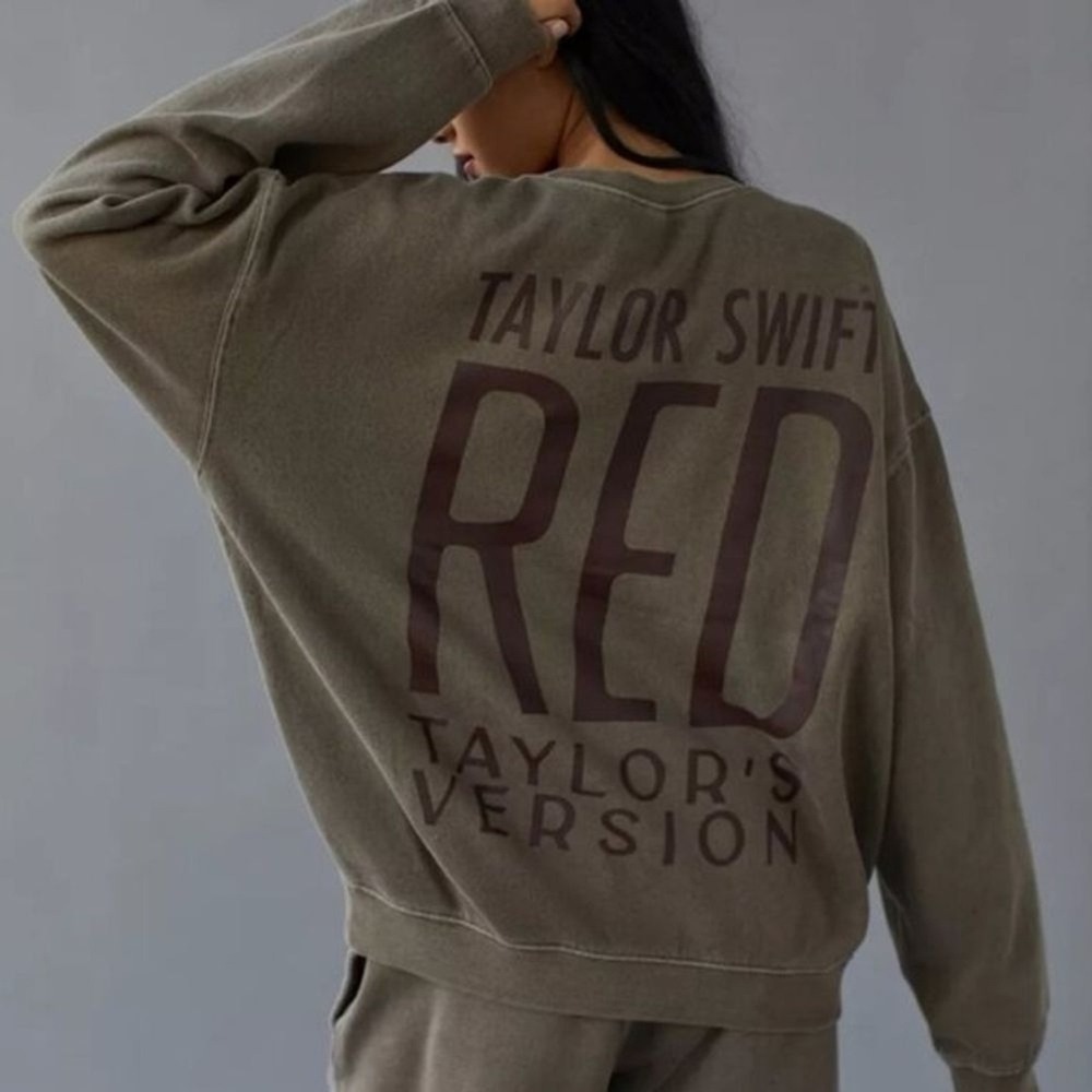 Urban Outfitters Taylor Swift Red Taylors Version Sweatshirt Olive Small